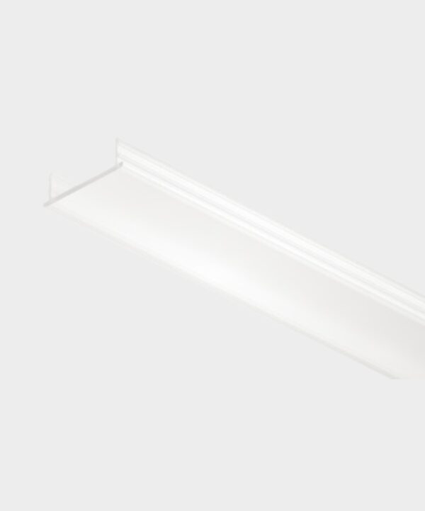 Perfil plastico blanco 2500 mm